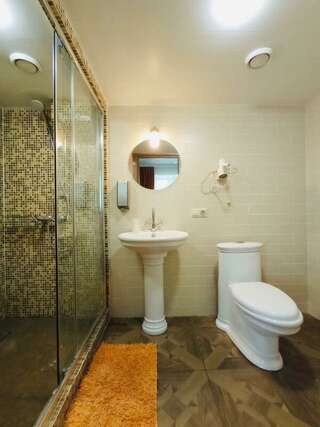 Отель А-Бутик Челябинск Стандартный номер с двумя односпальными кроватями-2