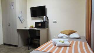 Отель А-Бутик Челябинск Стандартный номер с двумя односпальными кроватями-13